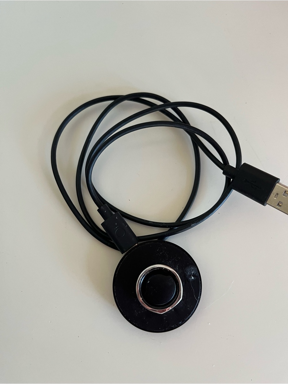 Oura Ring Gen 3 Size 8 with Charger